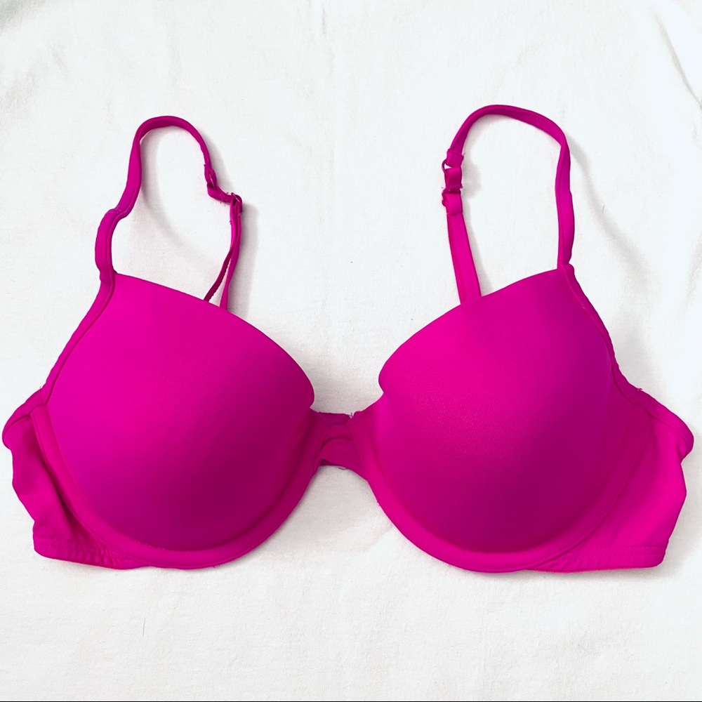 PINK Victoria's Secret Lightly Lined T-shirt Demi Bra 34C